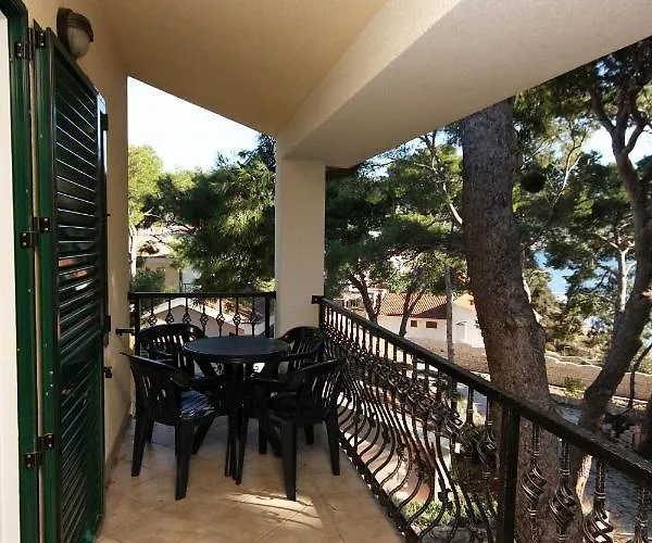 By The Sea - 3196 * روغوزنيكا