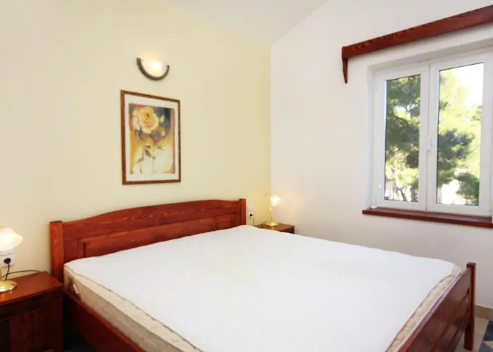 By The Sea - 3196 Rogoznica (Sibenik-Knin)