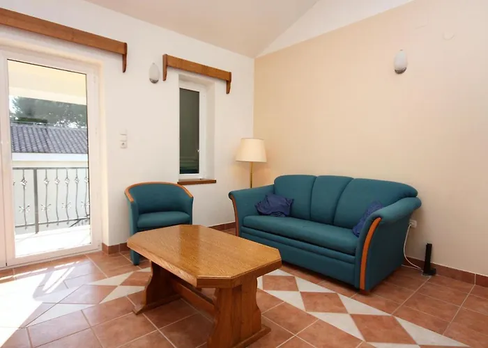 By The Sea - 3196 Apartman